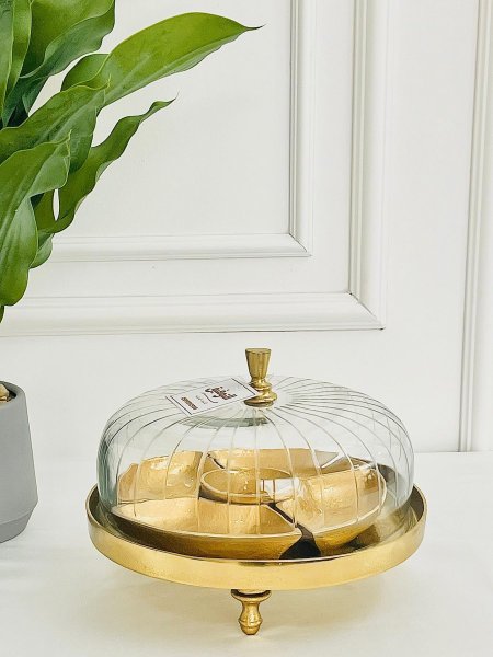 مضيفة نحاس دائري مقسم مع ارجل