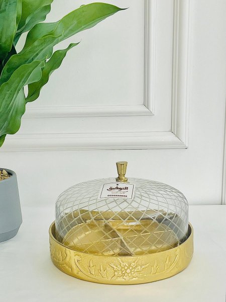 مضيفة نحاس هندي دائري