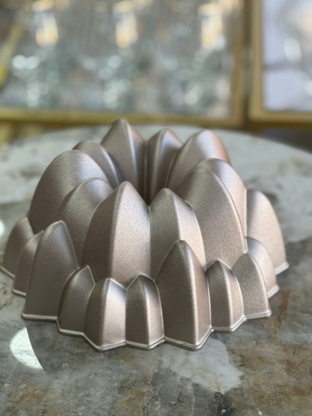 قالب كيك هرم تيفال ثقيل