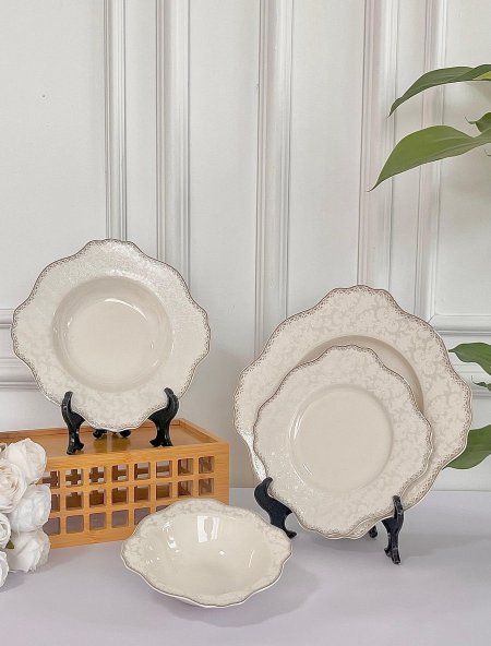 طقم صحون 24 قطعه فكتوريا