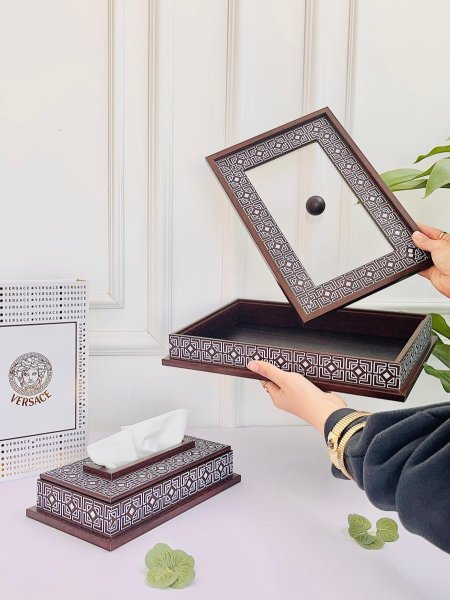 مضيفة خشب مستطيل