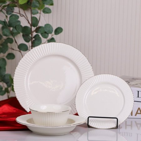 طقم صحون 24 قطعه اطار مذهب