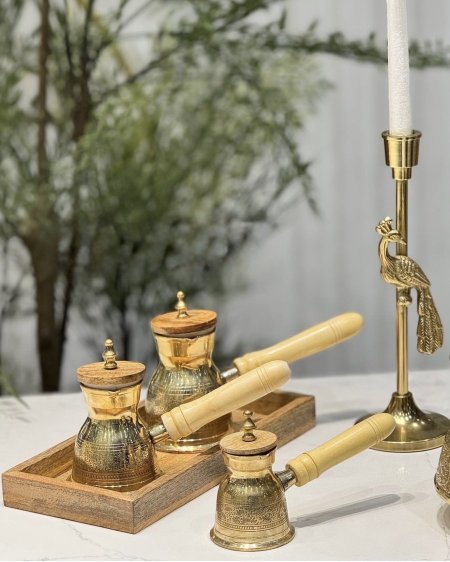 طقم 3 غلايات نحاس هندي + قاعده خشب