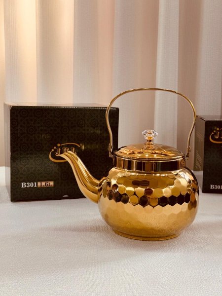 ابريق شاي ذهبي حجم 1.5 لتر