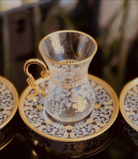 طقم 6 كاسات 6 صحن شاي او قرفة كريستال تركي