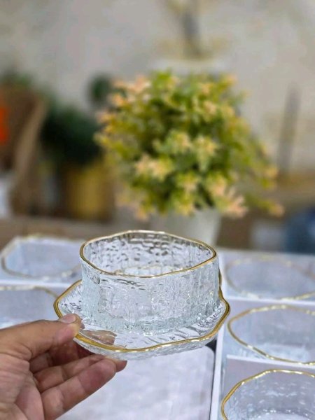 طقم صحون مكسرات 12 القطعه اطار مذهب