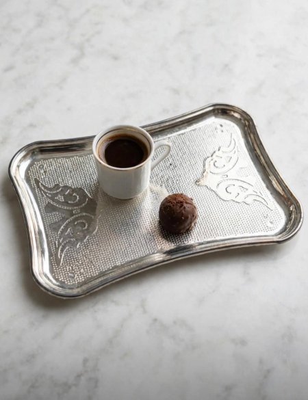 صنية بلاستيك صغيره
