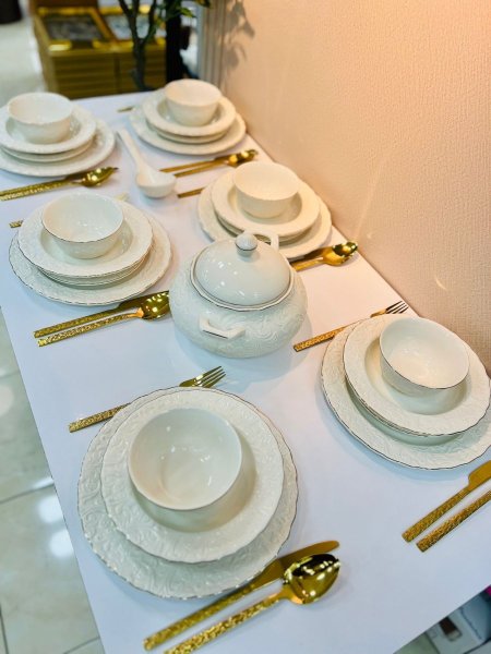 طقم سفرة 27 قطعه + 6 معالق + 6 شوك + 6 سكينة